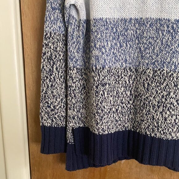 Aerie Large Knit Color Block Crew Neck Sweater - Picture 2 of 8